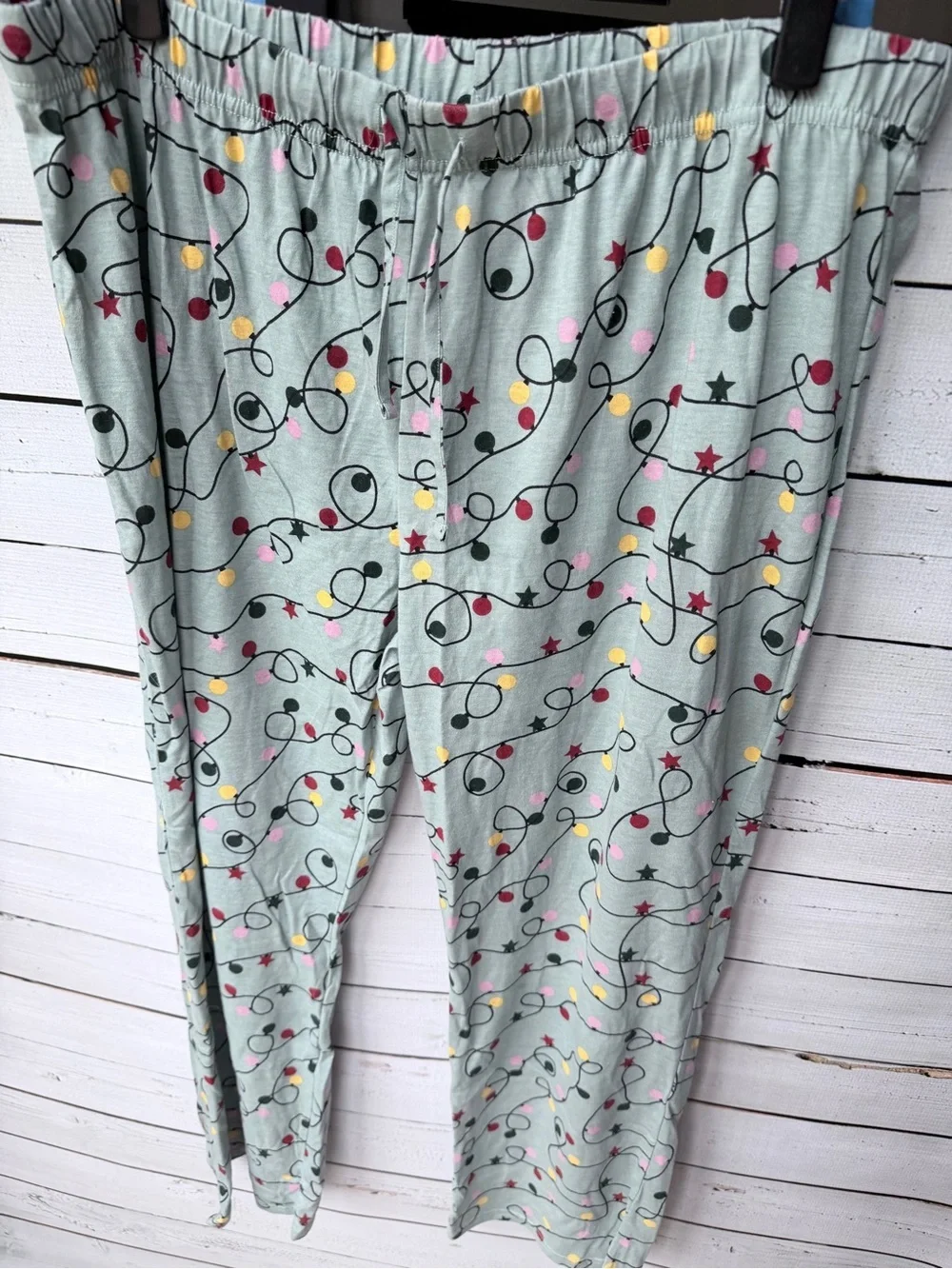 Women's Light Green Festive String Light Pajama Set